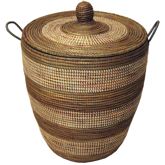 Baskets, Beads & Basics > Manden uit Senegal